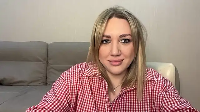 Snapshot of VickyLove047 chatting on 12/20/25, 07:26 VickyLove047 online show from 12/20/25, 07:26