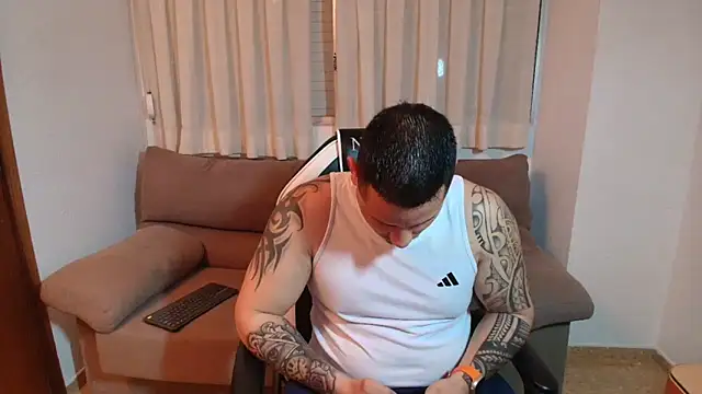 Snapshot of Geishastudios chatting on 03/02/26, 08:54 Geishastudios online show from 03/02/26, 08:54