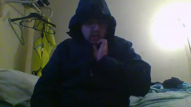 Snapshot of funsexgames chatting on 12/23/24, 01:45 funsexgames online show from 12/23/24, 01:45