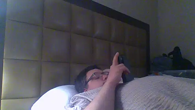 Snapshot of funsexgames chatting on 02/15/25, 05:51 funsexgames online show from 02/15/25, 05:51