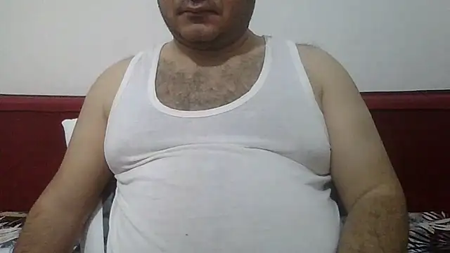 Snapshot of UrfavSlaveBitch chatting on 04/16/26, 10:23 UrfavSlaveBitch online show from 04/16/26, 10:23