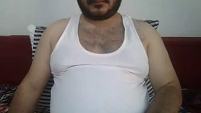 Snapshot of UrfavSlaveBitch chatting on 05/14/26, 03:52 UrfavSlaveBitch online show from 05/14/26, 03:52