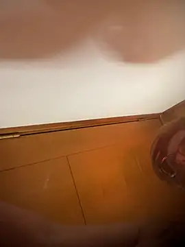 Adeellee  online show from 10/22/25, 10:37