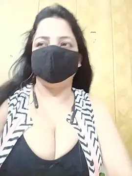 hornycoupleJandS online show from 06/02/26, 07:27