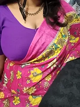 Snapshot of Tamilsathya2024 chatting on 04/04/26, 05:38 Tamilsathya2024 online show from 04/04/26, 05:38