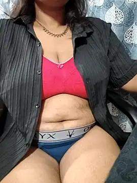 Snapshot of Tamilsathya2024 chatting on 05/08/26, 06:13 Tamilsathya2024 online show from 05/08/26, 06:13