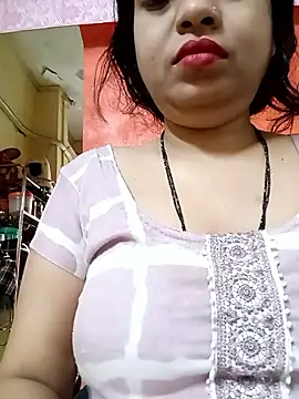sunita-doll online show from 10/16/25, 01:50
