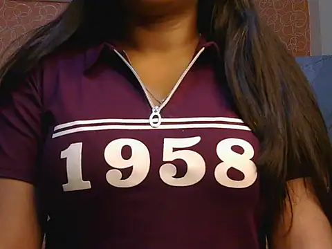 Snapshot of hot__surbhi chatting on 03/27/26, 01:55 hot surbhi online show from 03/27/26, 01:55