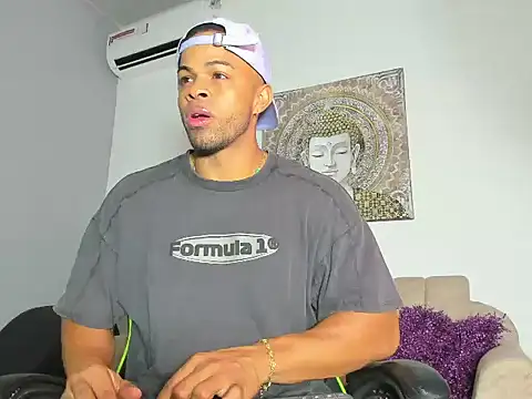 Snapshot of Jordan_BlackX chatting on 01/04/25, 10:55 Jordan BlackX online show from 01/04/25, 10:55