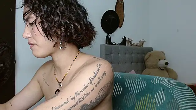 Sexy Lia  online show from 06/17/26, 02:58