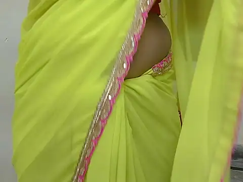 Snapshot of chavi_12 chatting on 01/19/26, 08:40 chavi 12 online show from 01/19/26, 08:40