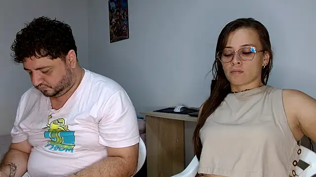 Snapshot of Paloma_Desire chatting on 03/22/25, 06:47 Paloma Desire online show from 03/22/25, 06:47