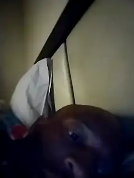 Snapshot of Sakile113 chatting on 03/12/26, 08:37 Sakile113 online show from 03/12/26, 08:37