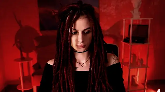 JadeCastle  online show from 05/12/26, 04:15