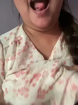 leylafleece online show from 03/08/25, 12:20
