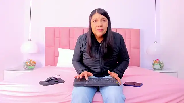 hotmature1 online show from 12/04/25, 11:41