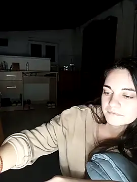 Snapshot of Eleni_Pappa chatting on 02/24/25, 05:53 Eleni Pappa online show from 02/24/25, 05:53