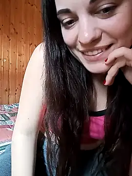 Snapshot of Eleni_Pappa chatting on 03/03/25, 12:27 Eleni Pappa online show from 03/03/25, 12:27