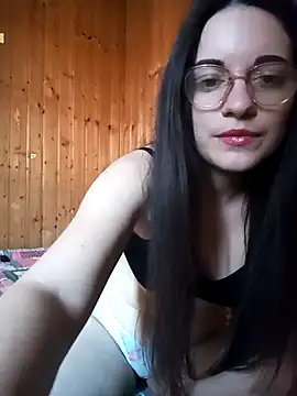 Snapshot of Eleni_Pappa chatting on 03/09/25, 03:49 Eleni Pappa online show from 03/09/25, 03:49