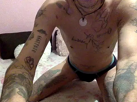 Snapshot of Habibi24xl chatting on 09/27/25, 08:25 Habibi24xl online show from 09/27/25, 08:25