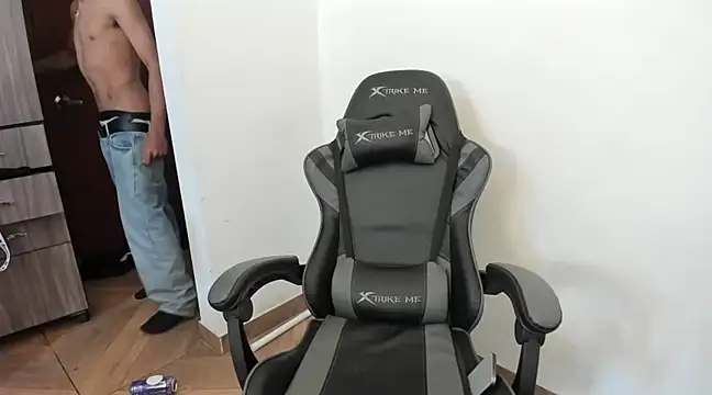 Snapshot of twink_latino5 chatting on 02/03/25, 07:42 twink latino5 online show from 02/03/25, 07:42