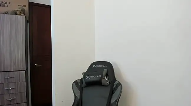 Snapshot of twink_latino5 chatting on 02/04/25, 02:28 twink latino5 online show from 02/04/25, 02:28