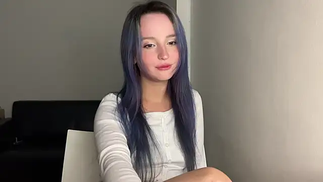 bumble bee online show from 02/26/25, 11:41