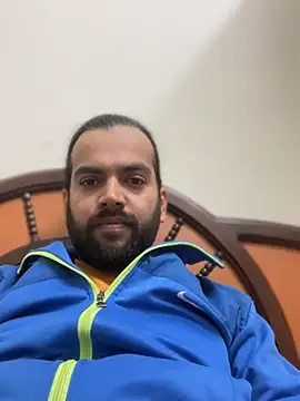 Snapshot of Arsh_Loves_Luv chatting on 12/31/24, 06:24 Arsh Loves Luv online show from 12/31/24, 06:24