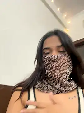 Kirti Mittal online show from 11/14/25, 06:06