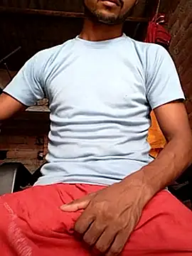 Snapshot of Suraj223kumar chatting on 09/28/25, 01:33 Suraj223kumar online show from 09/28/25, 01:33