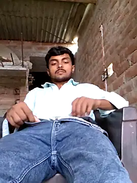 Snapshot of Suraj223kumar chatting on 10/02/25, 04:19 Suraj223kumar online show from 10/02/25, 04:19