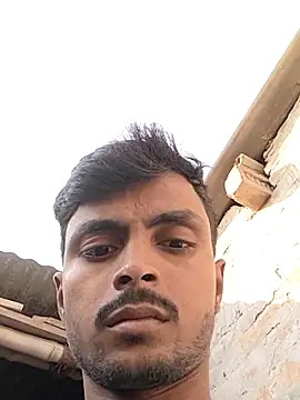 Snapshot of Suraj223kumar chatting on 10/14/25, 09:21 Suraj223kumar online show from 10/14/25, 09:21