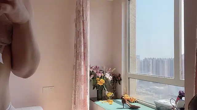 Snapshot of Z30966903S chatting on 03/22/25, 06:00 Z30966903S online show from 03/22/25, 06:00