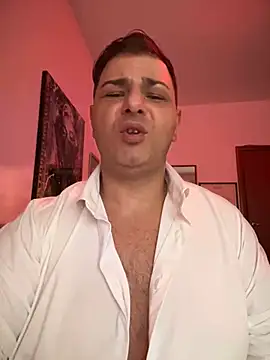 SecretlyDD online show from 02/12/25, 11:07