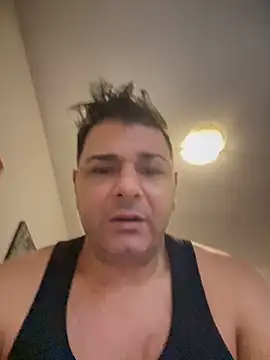 SecretlyDD online show from 02/19/25, 08:12