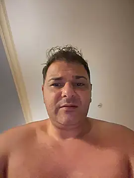 SecretlyDD online show from 02/28/25, 09:55