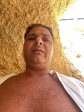 SecretlyDD online show from 03/03/25, 11:22