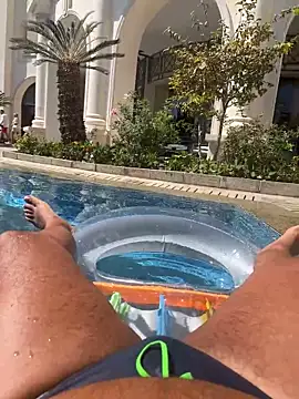 SecretlyDD online show from 03/10/25, 09:21