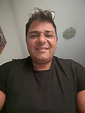 SecretlyDD online show from 03/15/25, 11:08