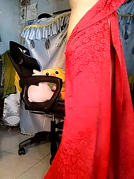 Lucy limon online show from 11/08/25, 11:14