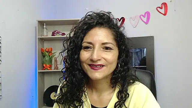 arianna ros3 online show from 02/12/25, 03:38