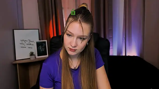 playful sophie online show from 01/30/25, 01:42