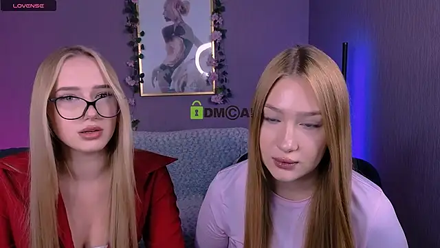 playful sophie online show from 12/21/25, 08:49