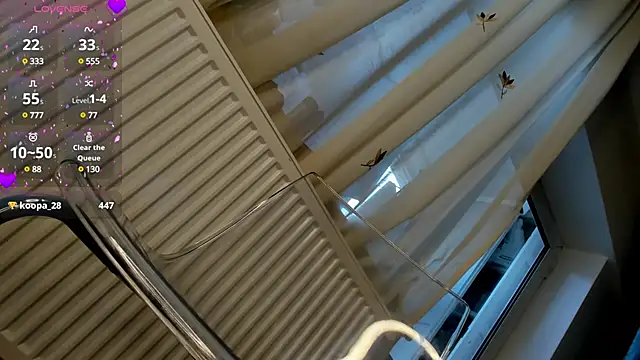 Snapshot of Lucky_Deniz chatting on 02/06/25, 10:04 Lucky Deniz online show from 02/06/25, 10:04