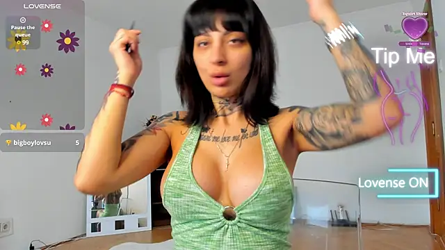 Snapshot of Lucky_Deniz chatting on 03/14/25, 05:59 Lucky Deniz online show from 03/14/25, 05:59