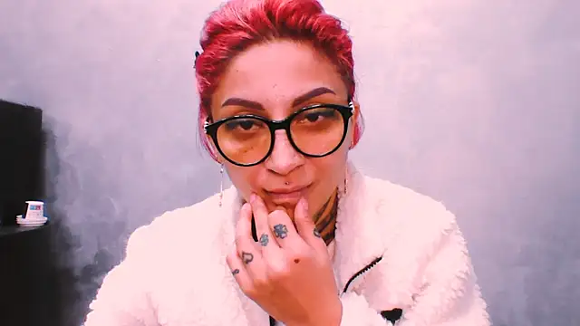 Snapshot of Lucky_Deniz chatting on 11/30/25, 08:51 Lucky Deniz online show from 11/30/25, 08:51