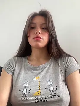 eriika deep  online show from 01/27/25, 03:28