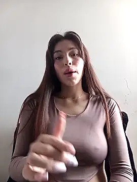 eriika deep  online show from 11/22/25, 03:33