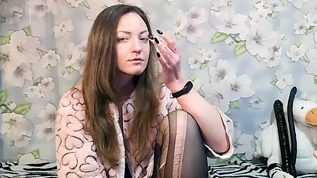 KattyLuuu online show from 02/14/25, 11:31