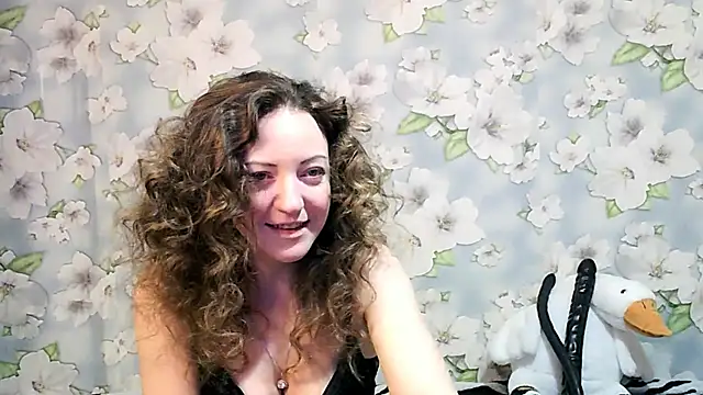 KattyLuuu online show from 03/19/25, 08:43